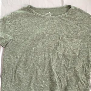 cropped american eagle tee!